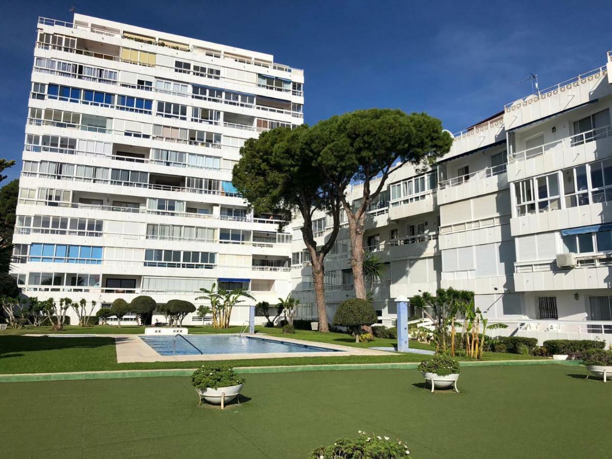 Apartamento Los Cisnes Benalmádena Buitenkant foto